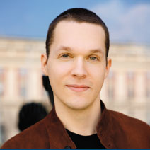 Lukas Sternath, Klavier